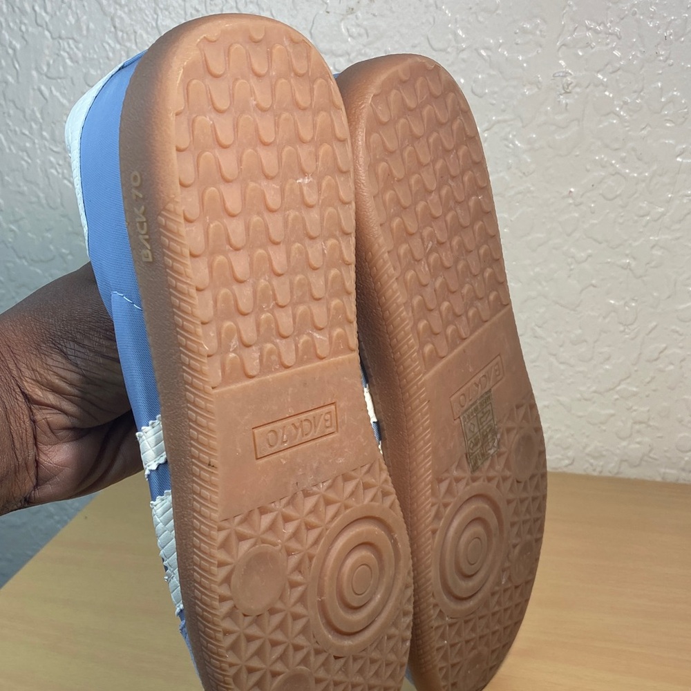 Women size 10 - Picture 5 of 7